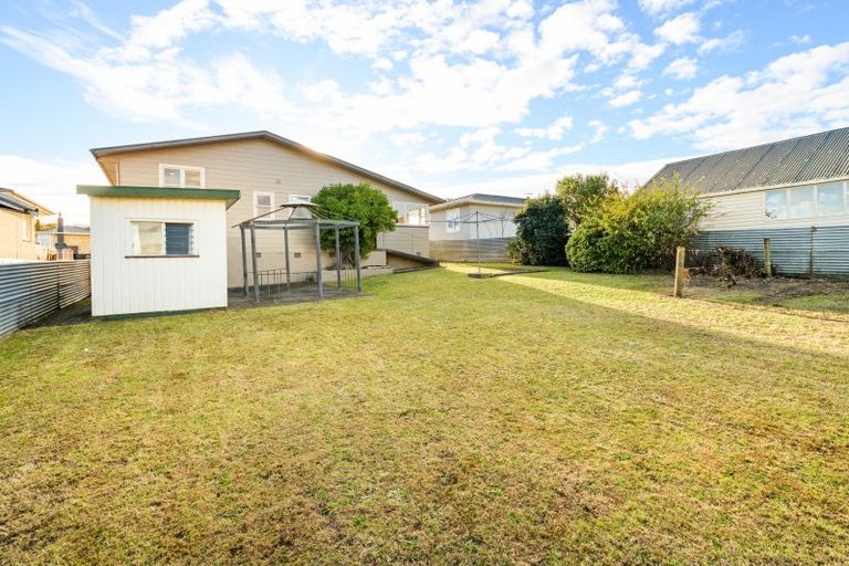 Photo of property in 17 Mcclure Street, Feilding, 4702