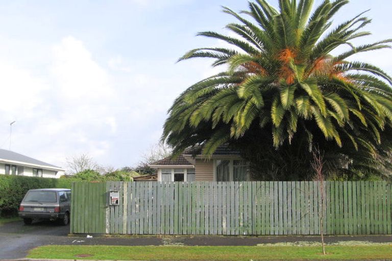 Photo of property in 66 Montgomery Crescent, Bader, Hamilton, 3206