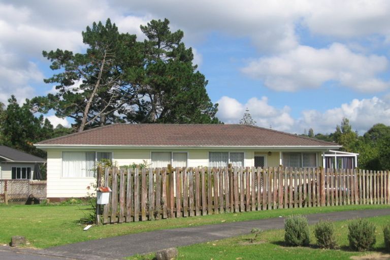 Photo of property in 7 Pimento Place, New Lynn, Auckland, 0600