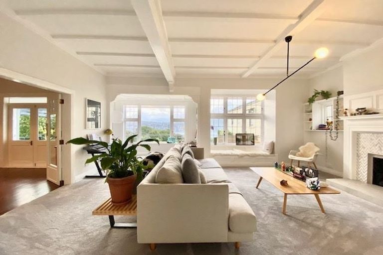 Photo of property in 46a The Crescent, Roseneath, Wellington, 6011