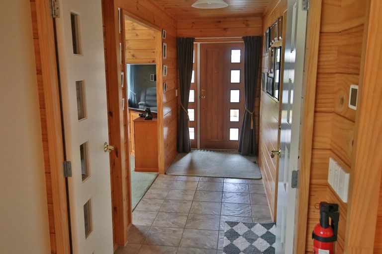 Photo of property in 2 Halyard Loop, Haruru, 0204