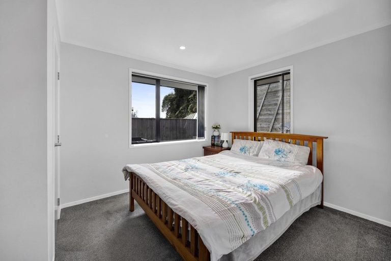 Photo of property in 6 Frederick Place, Whalers Gate, New Plymouth, 4310