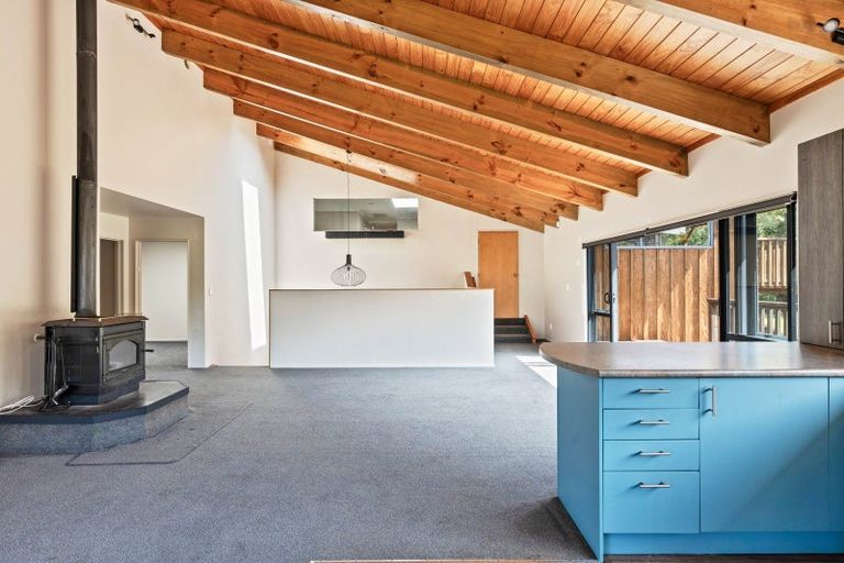 Photo of property in 1a Lismore Street, Strandon, New Plymouth, 4312