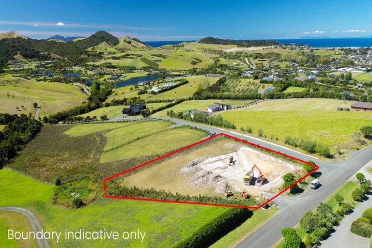 Photo of property in 582 Barrier View Road, Mangawhai, 0573
