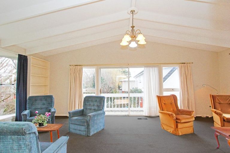 Photo of property in 65 Parkstone Avenue, Ilam, Christchurch, 8041