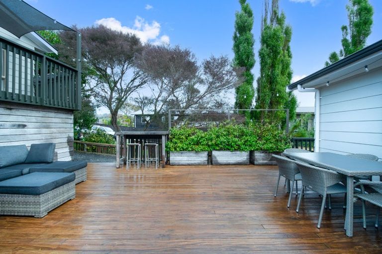 Photo of property in 27 Bethells Road, Waitakere, Auckland, 0816
