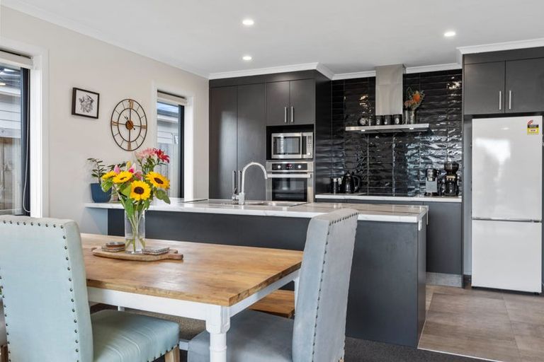 Photo of property in 86 Union Drive, Papamoa, 3118