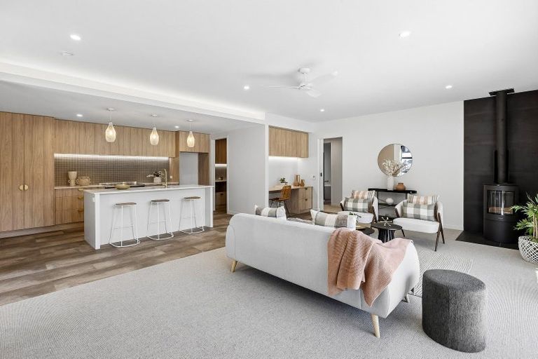 Photo of property in 14 Caroline Way, Abbotsford, 9018