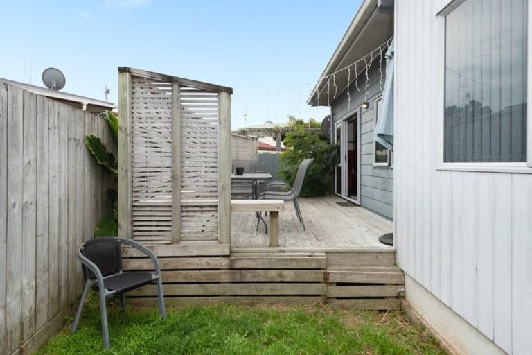 Photo of property in 24b Queen Road, Bellevue, Tauranga, 3110