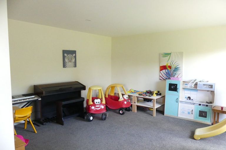 Photo of property in 44a Birdwood Avenue, Beckenham, Christchurch, 8023