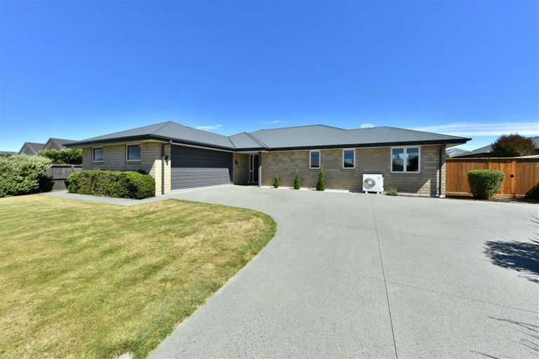 Photo of property in 16 Bradbury Avenue, Rolleston, 7614