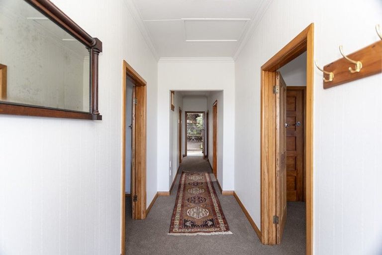 Photo of property in 42 Tyne Street, South Hill, Oamaru, 9400