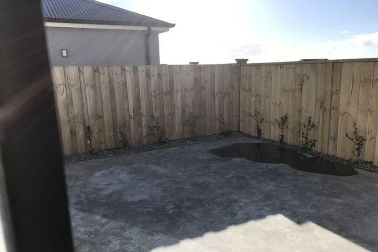 Photo of property in 18 Astelia Lane, Papamoa Beach, Papamoa, 3118