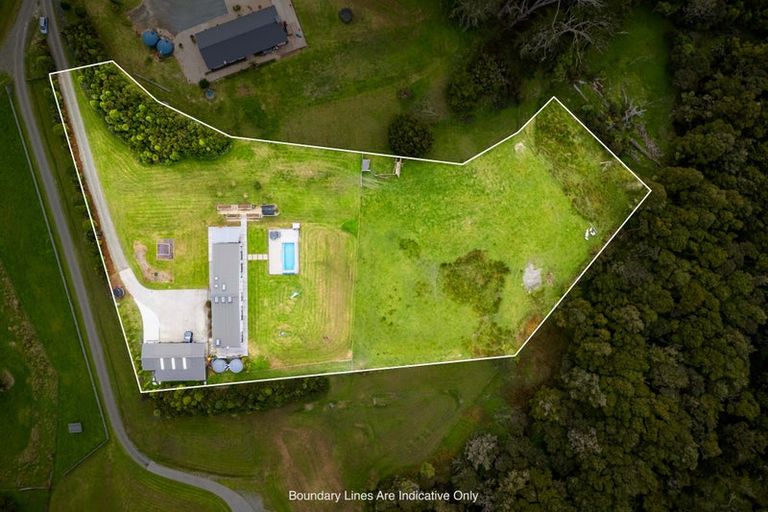 Photo of property in 99b Pebble Brook Road, Waitoki, Silverdale, 0994