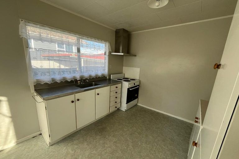Photo of property in 71 Flat Bush Road, Clover Park, Auckland, 2023