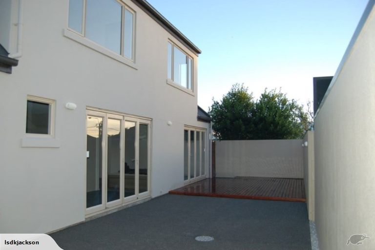 Photo of property in 490b Manchester Street, St Albans, Christchurch, 8014