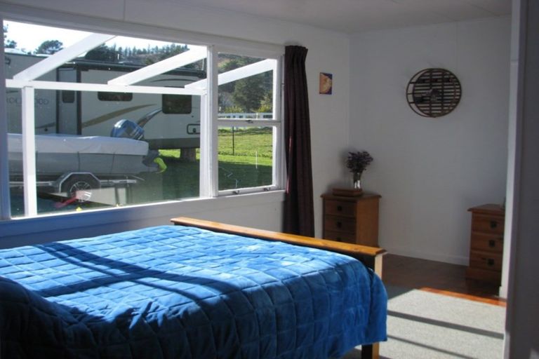 Photo of property in 4 Terrace Street, Matawai, 4075