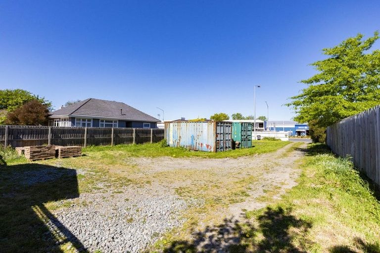 Photo of property in 300 Cranford Street, St Albans, Christchurch, 8052