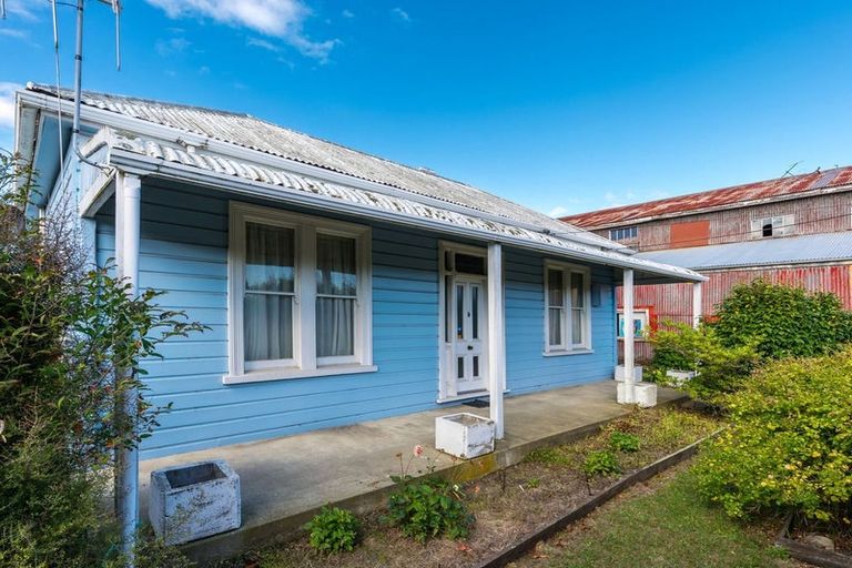 Photo of property in 144 High Street, Waimate, 7924