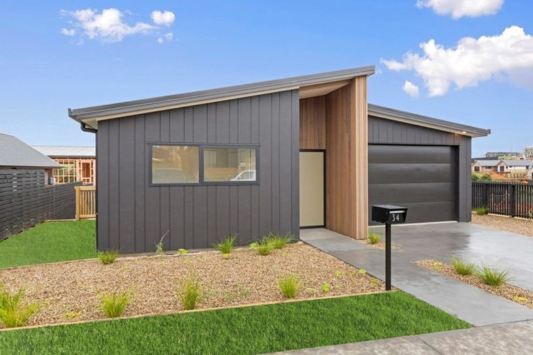 Photo of property in 34 Omahina Street, Raglan, 3225