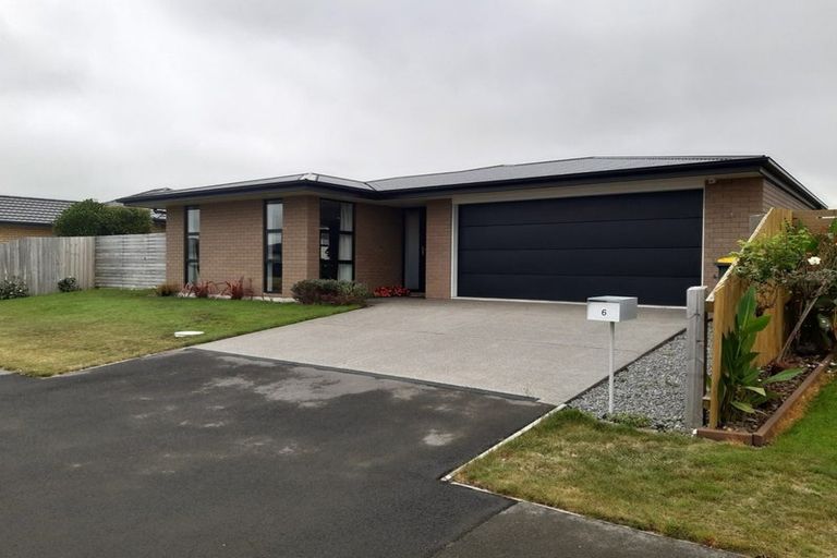 Photo of property in 6 Shale Court, Rolleston, 7614