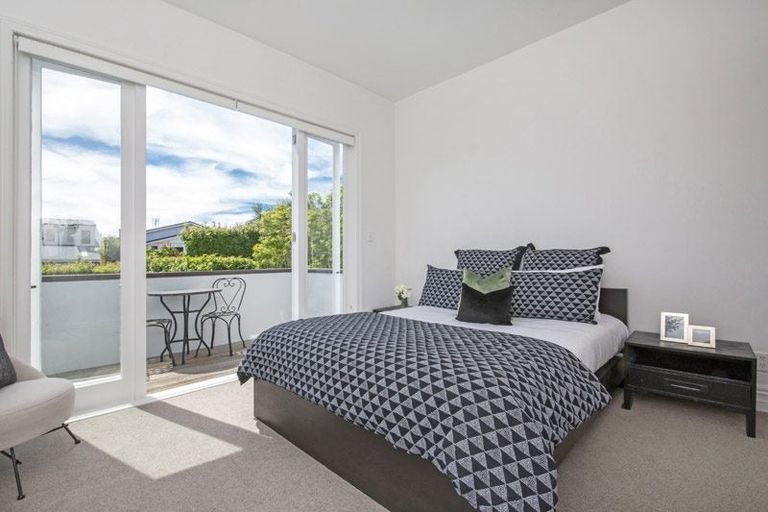 Photo of property in 11 Vine Street, Saint Marys Bay, Auckland, 1011