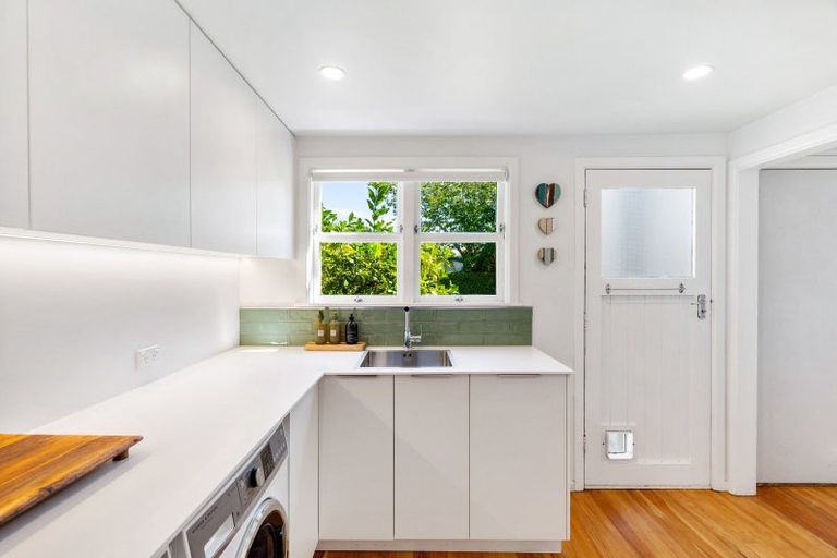 Photo of property in 118a Vigor Brown Street, Napier South, Napier, 4110