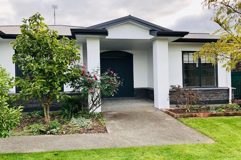 Photo of property in 4 Victoria Court, Feilding, 4702
