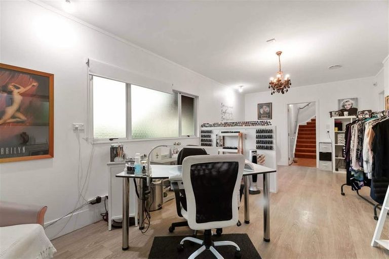 Photo of property in 4 Clayden Drive, Gulf Harbour, Whangaparaoa, 0930