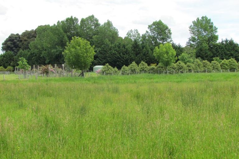 Photo of property in 344 Hughes Line, West Taratahi, Carterton, 5887