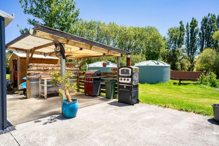 Photo of property in 35 Minnie Casey Rise, Matakohe, 0593