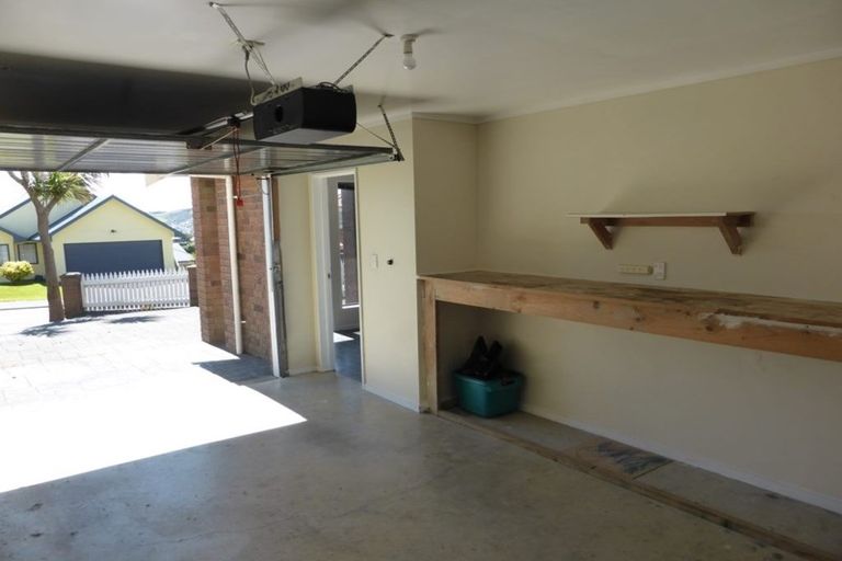 Photo of property in 8 Tolhurst Street, Johnsonville, Wellington, 6037