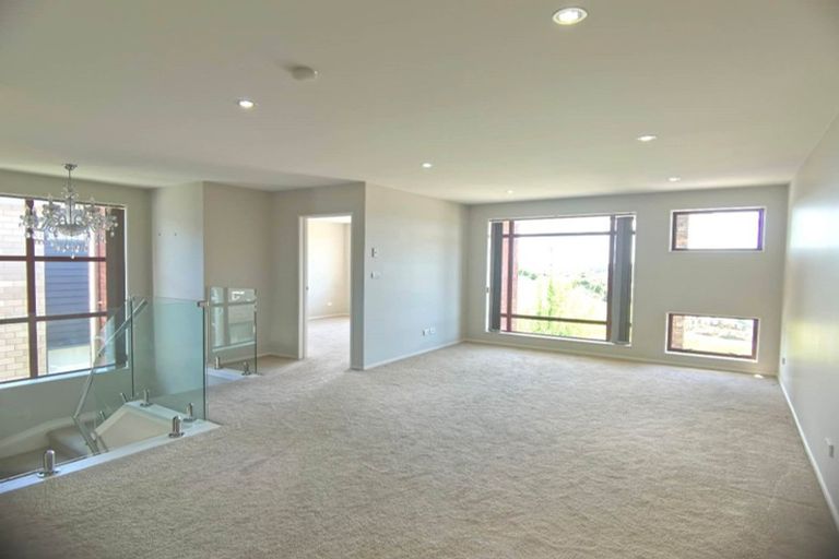 Photo of property in 48 Hughs Way, Flat Bush, Auckland, 2019