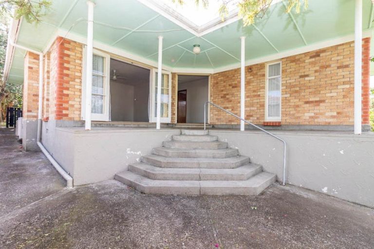 Photo of property in 12 Willoughby Street, Paeroa, 3600