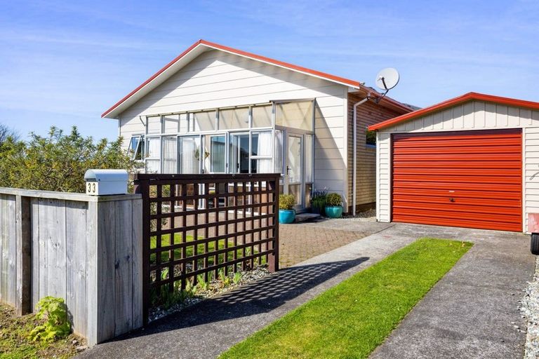 Photo of property in 33 Seyton Street, Stratford, 4332