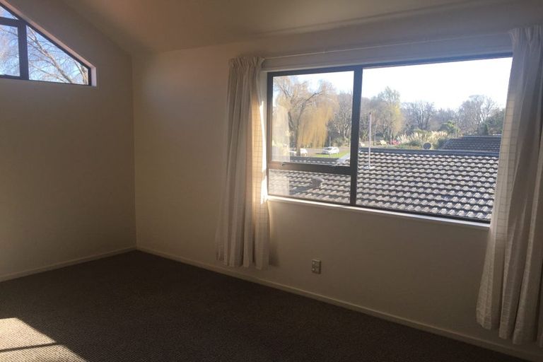 Photo of property in 1/32 Palatine Terrace, Huntsbury, Christchurch, 8022
