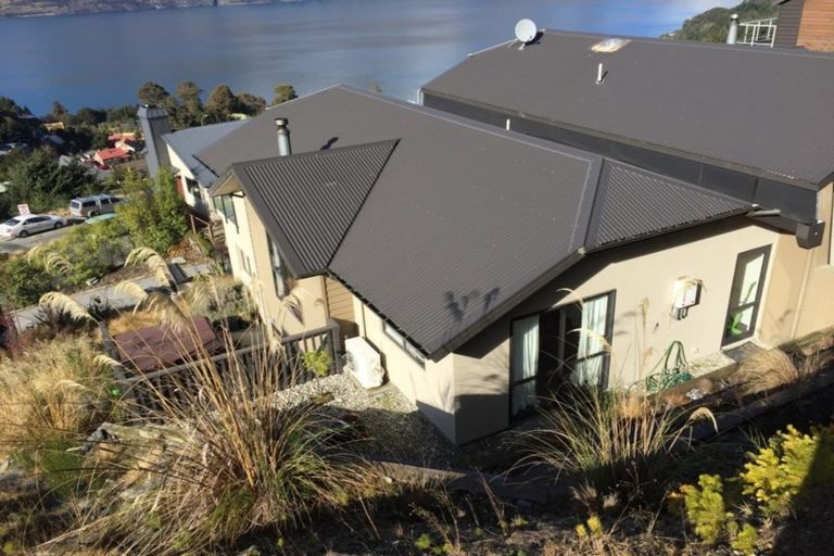 Photo of property in 49b Dart Place, Fernhill, Queenstown, 9300