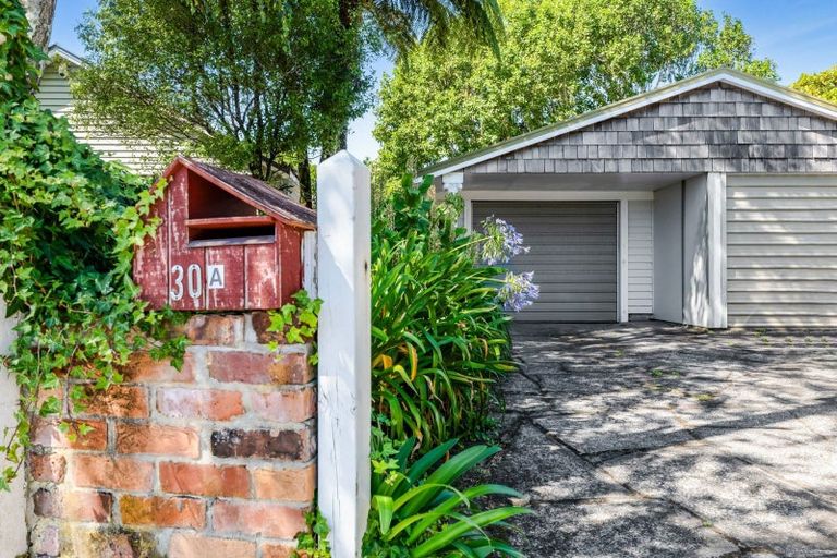 Photo of property in 30a Holsworthy Road, Lower Vogeltown, New Plymouth, 4310