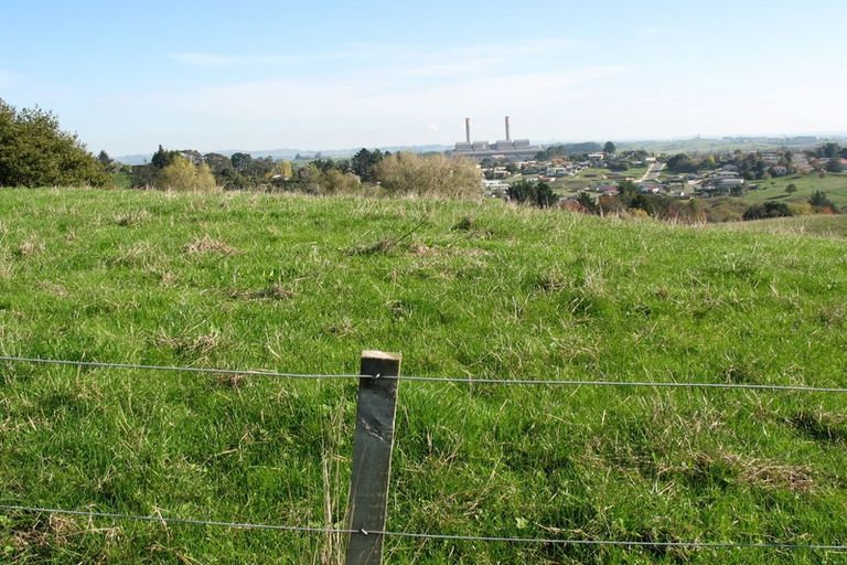 Photo of property in 223 Kimihia Road, Huntly, 3771