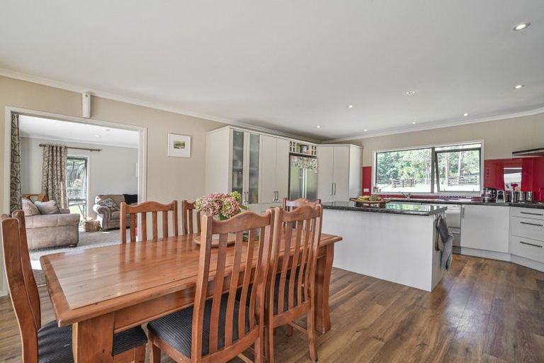 Photo of property in 1324 Glengarry Road, Puketapu, Napier, 4182