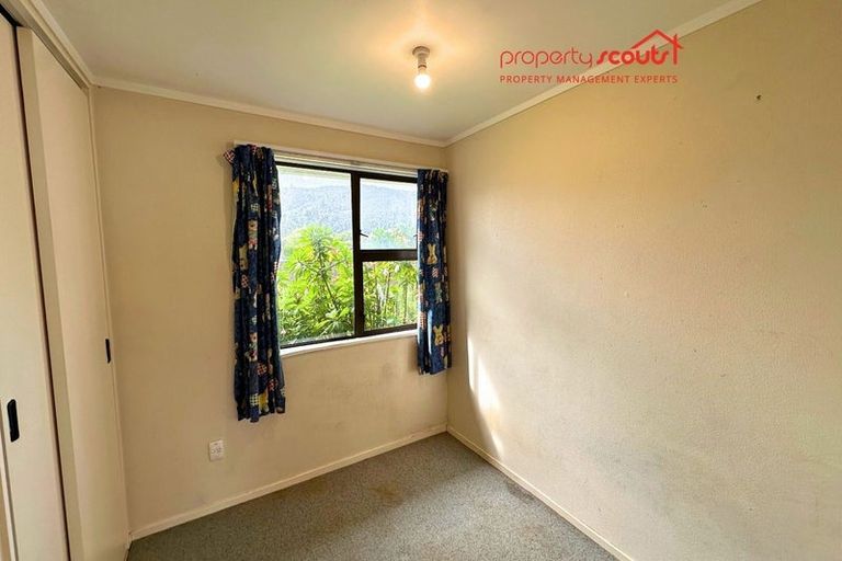 Photo of property in 22 Molesworth Street, Taita, Lower Hutt, 5011