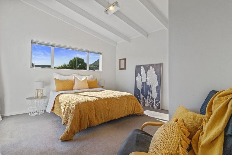 Photo of property in 33 Holland Close, Pauanui, Hikuai, 3579