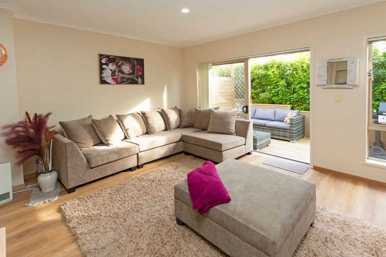 Photo of property in 34 Nautilus Drive, Gulf Harbour, Whangaparaoa, 0930