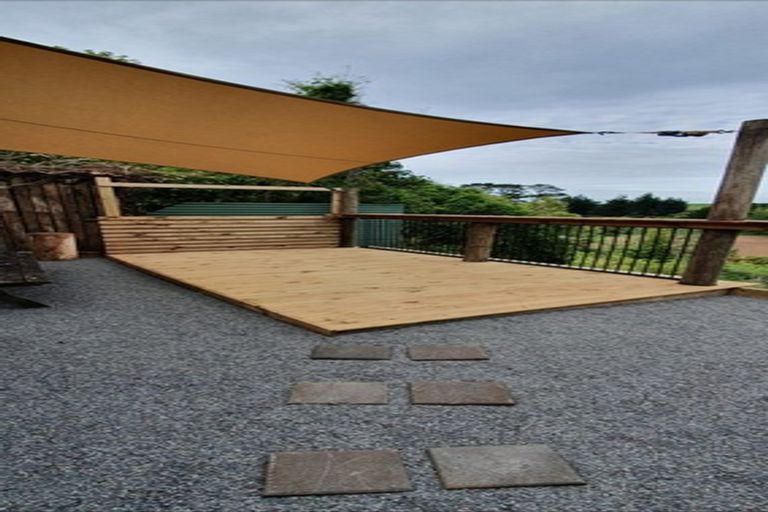 Photo of property in 27 George Street, Eltham, 4322