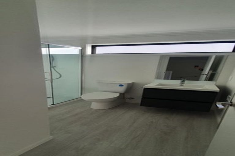 Photo of property in 12 Kauamo Close, Waiwhetu, Lower Hutt, 5010