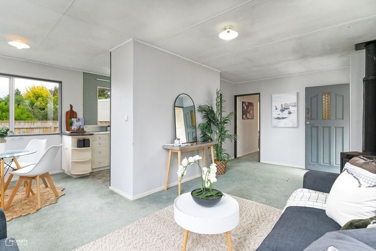 Photo of property in 38 Waite Street, Featherston, 5710