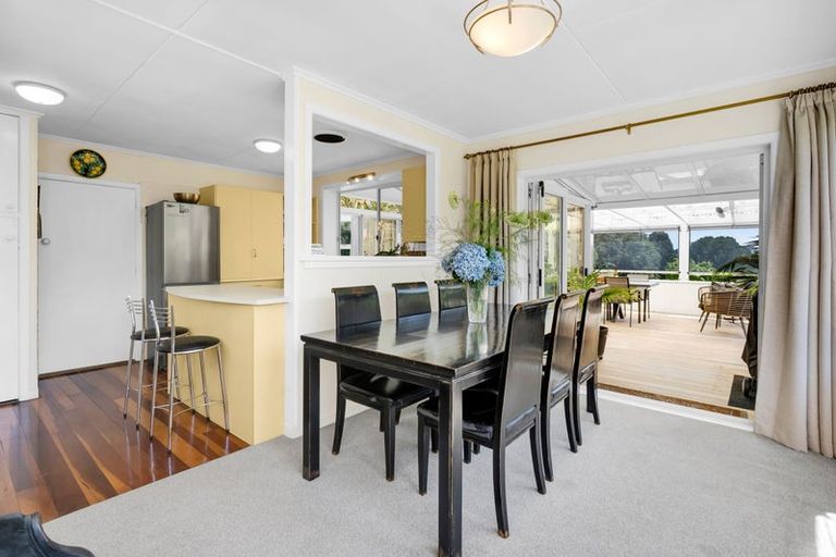 Photo of property in 22 Awanui Street, Merrilands, New Plymouth, 4312