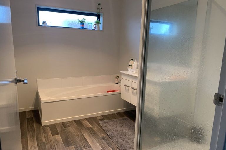 Photo of property in 83 Kaimoana Street, Weymouth, Auckland, 2103