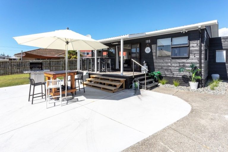 Photo of property in 105 Chartwell Avenue, Whangamata, 3620