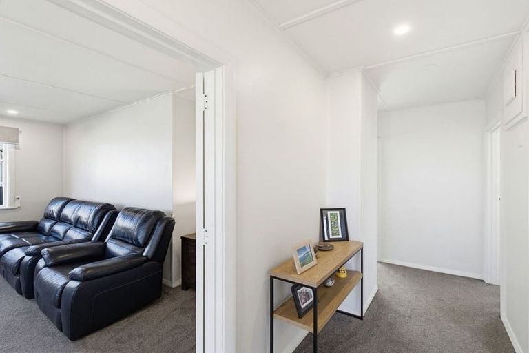 Photo of property in 168 Aorangi Road, Bryndwr, Christchurch, 8053